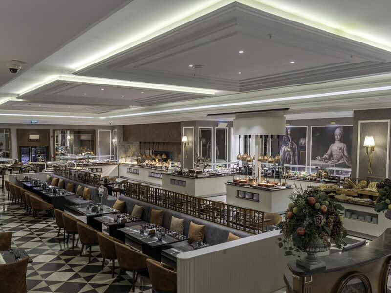 Lords Palace Hotel Spa