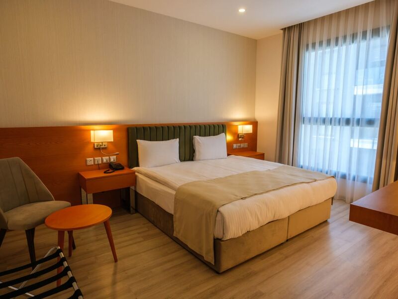 Caddemm Inn Hotel