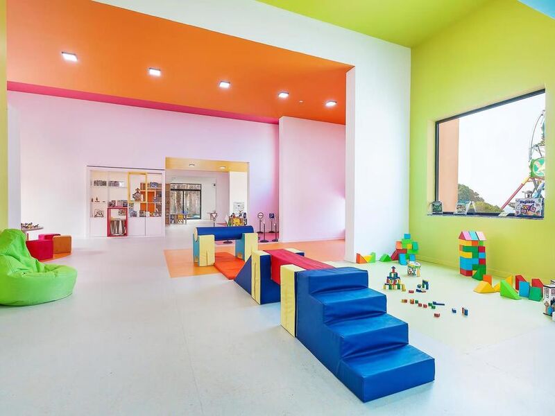 Acapulco Resort Hotel