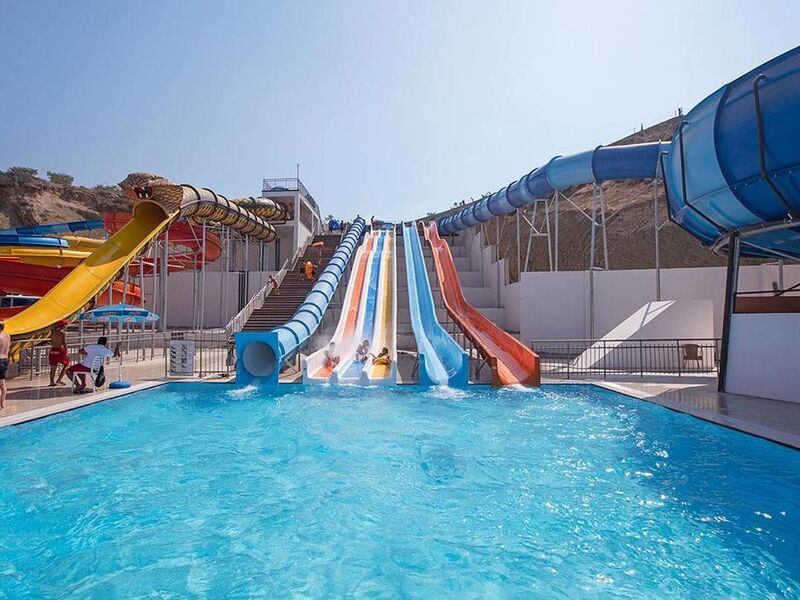 Acapulco Resort Hotel