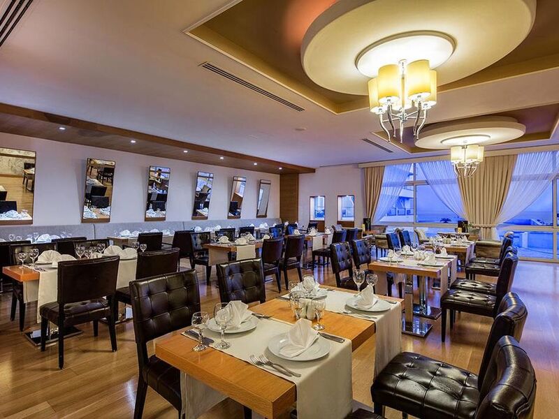 Acapulco Resort Hotel