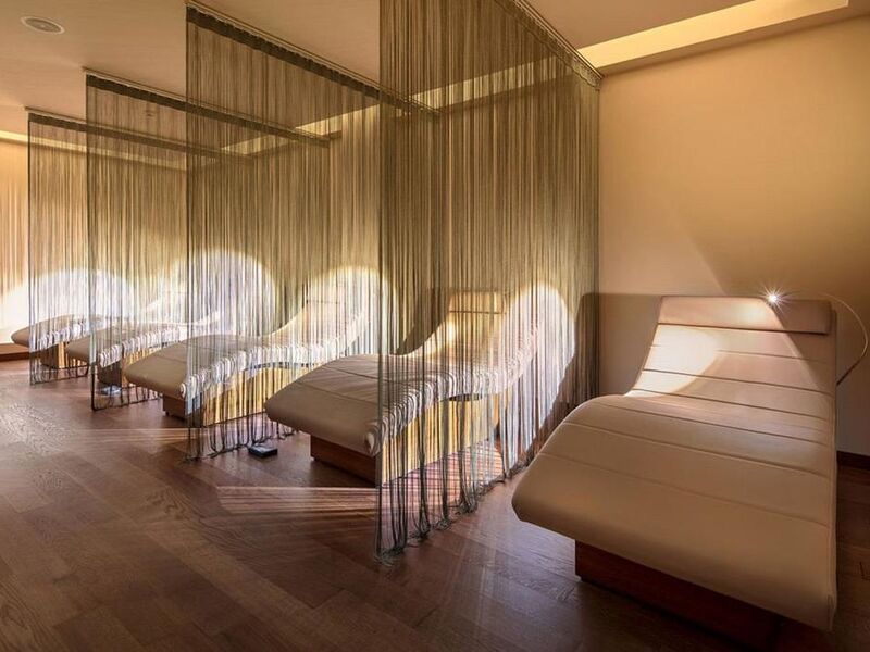 Acapulco Resort Hotel