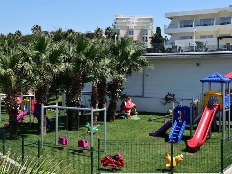 Acapulco Resort Hotel