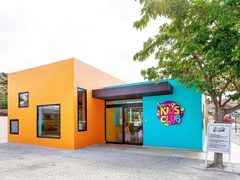 Acapulco Resort Hotel