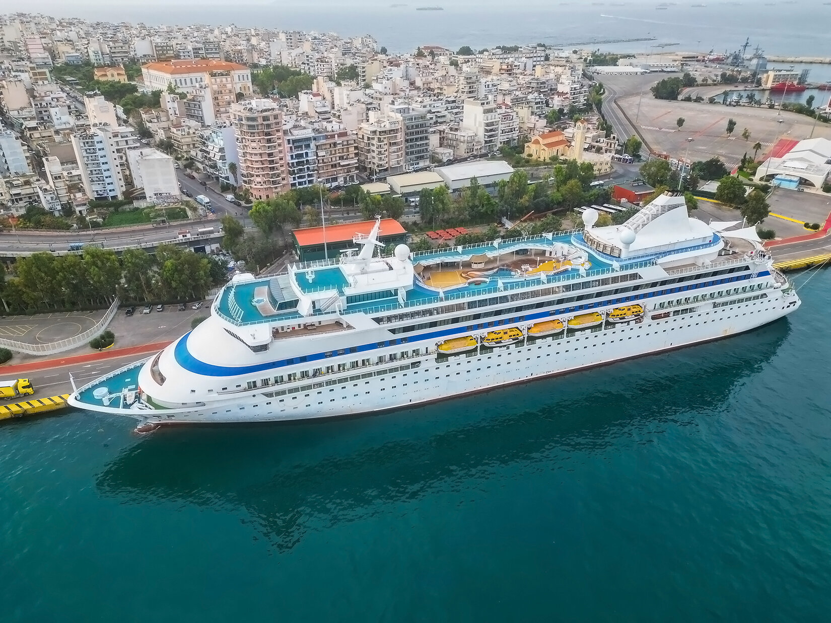 Kuşadası Hareketli Celestyal Discovery Yunan Adaları & Atina 4 Gece 5 Gün ( Girit - Santorini ) 2025