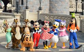 İzmir Çıkışlı Özel Paris & Disneyland Turu Kültür ve Eğlence Rotası