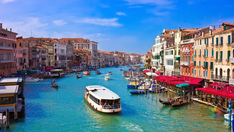 Exclusive İtalya Turu Ajet Havayolları ile 7 Gece (BGY-FCO) FL001