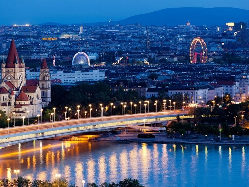 Viyana Prag Turu Türk Havayolları ile Sömestre Özel 4 Gece 5 Gün 15-19Kasım