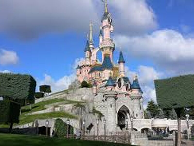 Ankara'dan Direkt Sefer ile Paris & Disneyland Turu Rotası