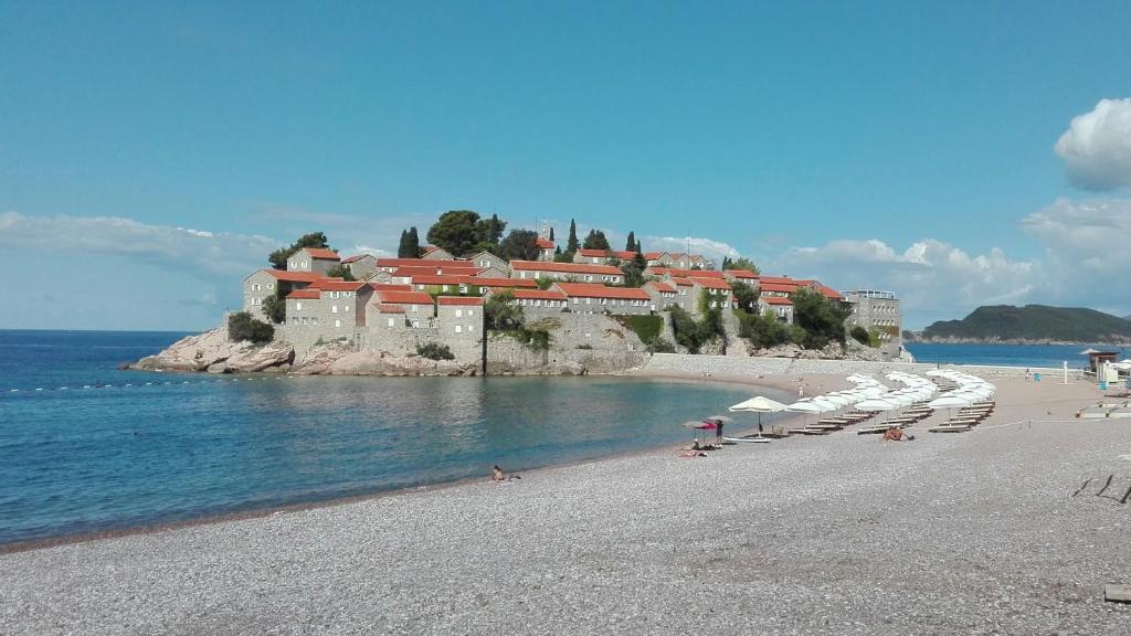Budva Rotası Turu 3 Gece 4 Gün (Tivat & Tivat) (3* Aruba Hotel vb.)